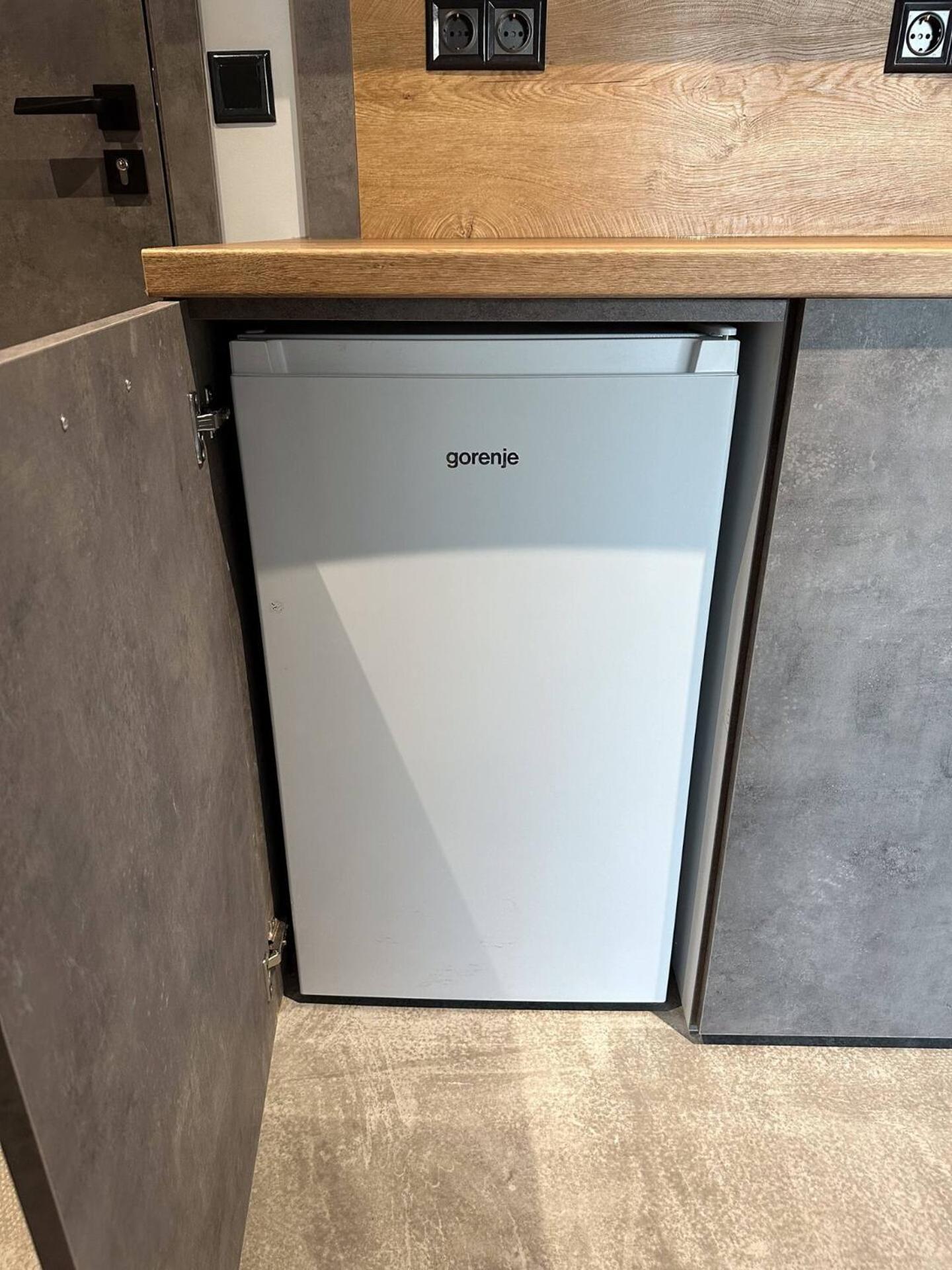 6 6 Bathrooms 2 Levels Kitchens * Sofia