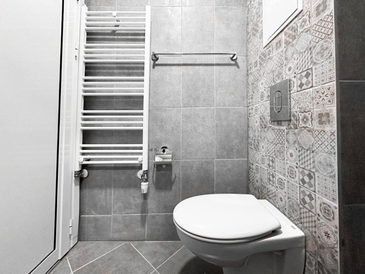 Apartament 6 6 Bathrooms 2 Levels Kitchens