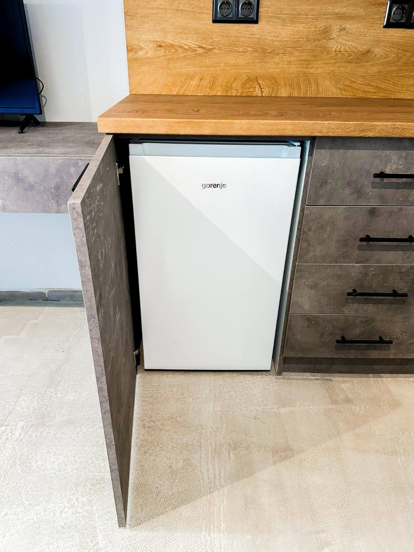 6 6 Bathrooms 2 Levels Kitchens * Sofia
